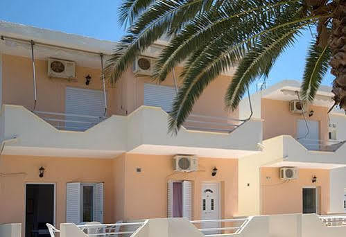 Casa Al Mare Hotel Kandia Ngoại thất bức ảnh